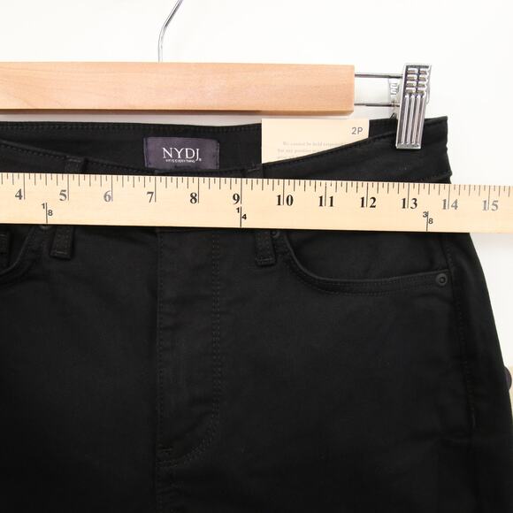 NYDJ Pants Black Capri Lift Tuck High Rise Relaxed Capri Joni Stretchy Size 2P - Picture 7 of 16